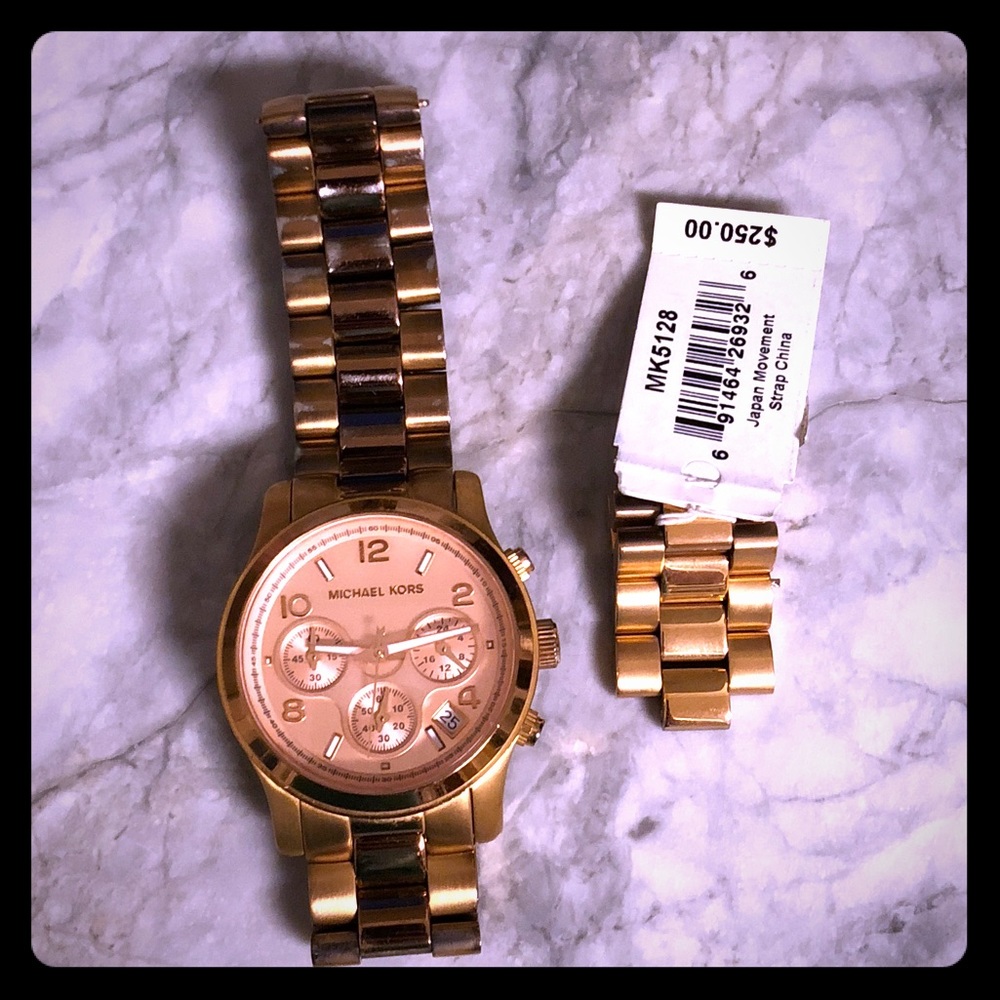 Michael Kors Watch(Rose Gold)